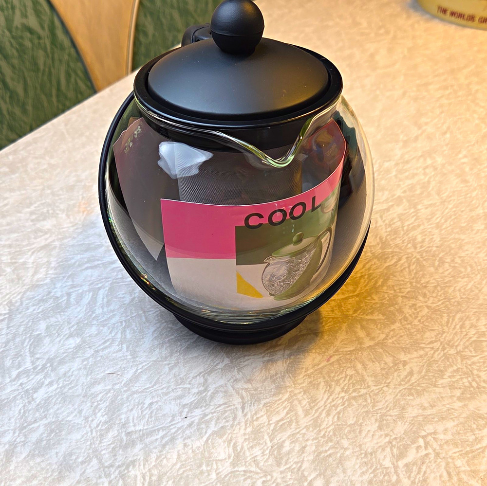 Glass Teapot w/ Stainless Steel Infuser, Black Lid & Handle, 1 Cup Modern